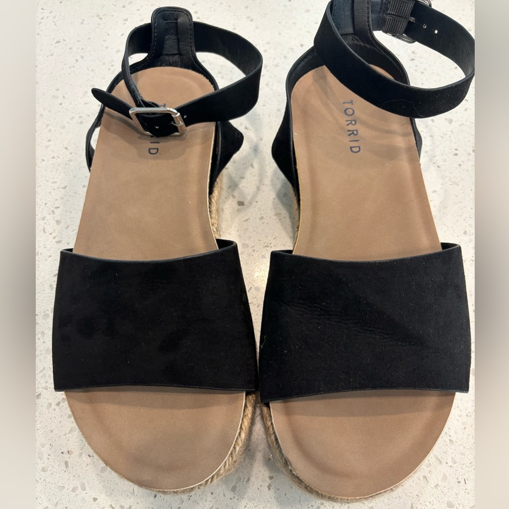 Black Platform Sandals WW
